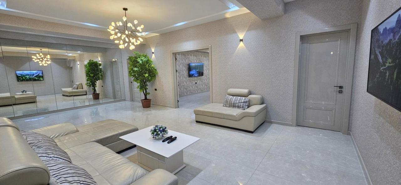 באקו Vip Loft Apartment מראה חיצוני תמונה